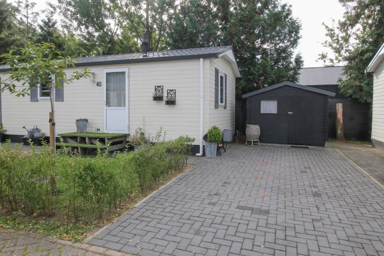 Sfeervol Chalet Op De Veluwe Putten Exterior photo